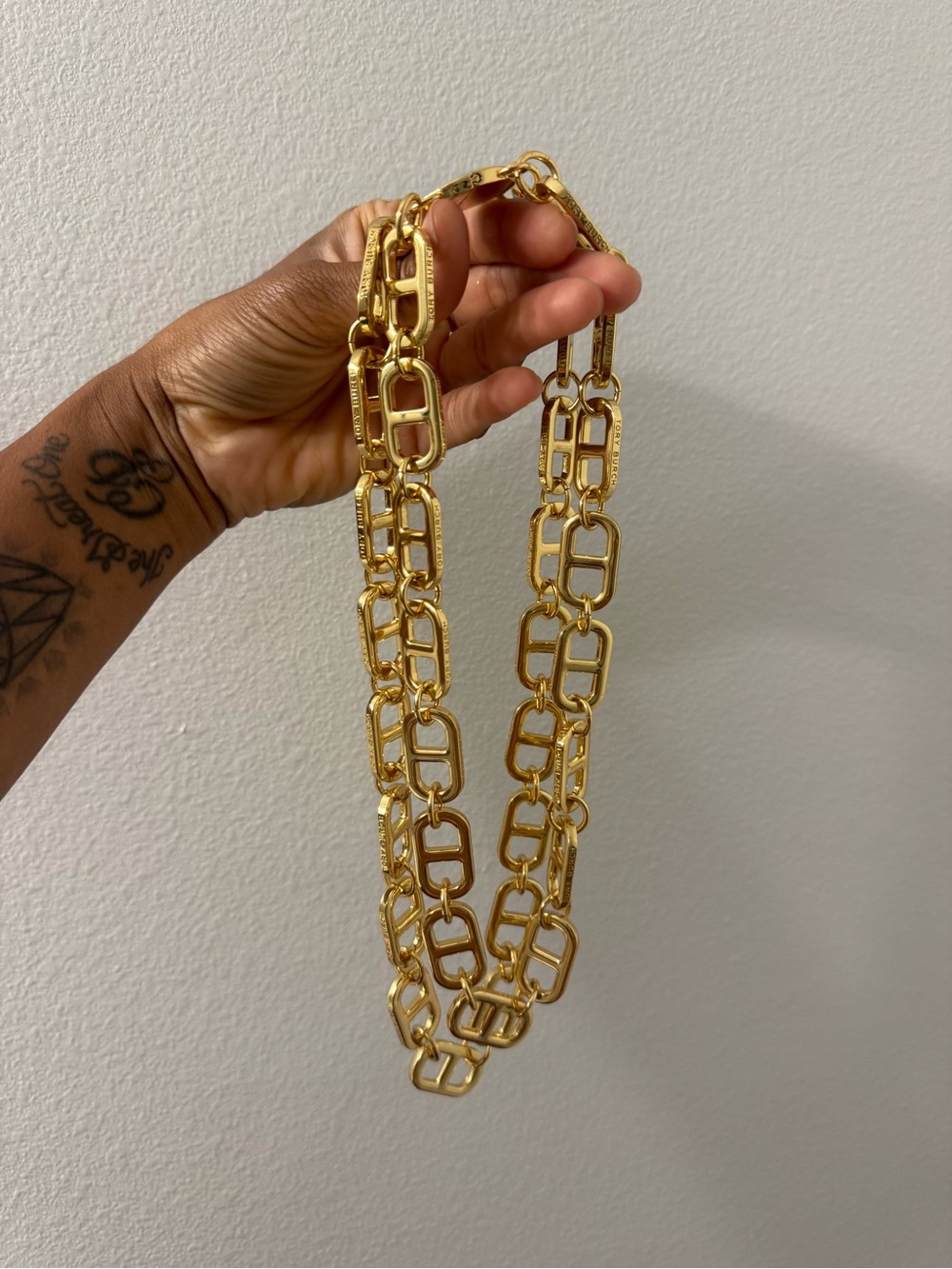 Tory Burch Large Chunky Gold Link Chain Necklace - Polished Statement Jewelry